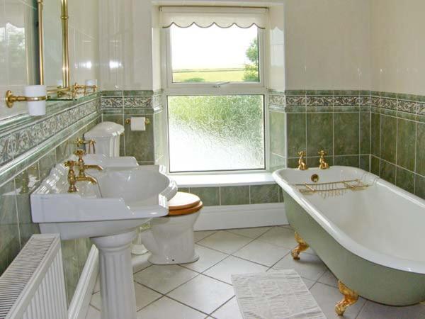 The Grange Villa Walton West Bagian luar foto